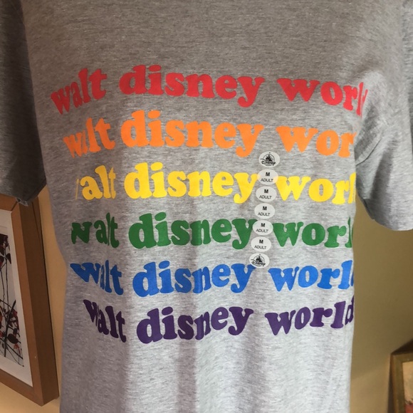 DISNEY Parks Size Medium Rainbow WALT DISNEY WORLD Cotton/Poly Authentic NEW - Picture 11 of 11